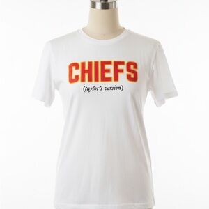 Gildan White Chiefs Tee